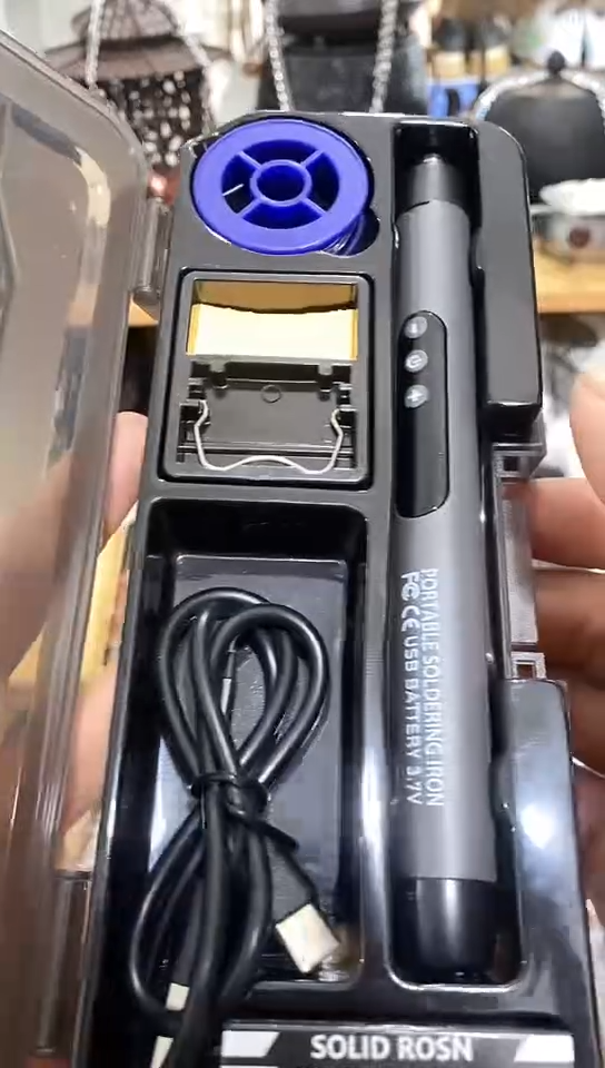 瓷片闪购商品  如图所示