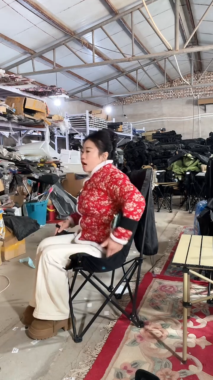 铁高背月亮椅   黑色