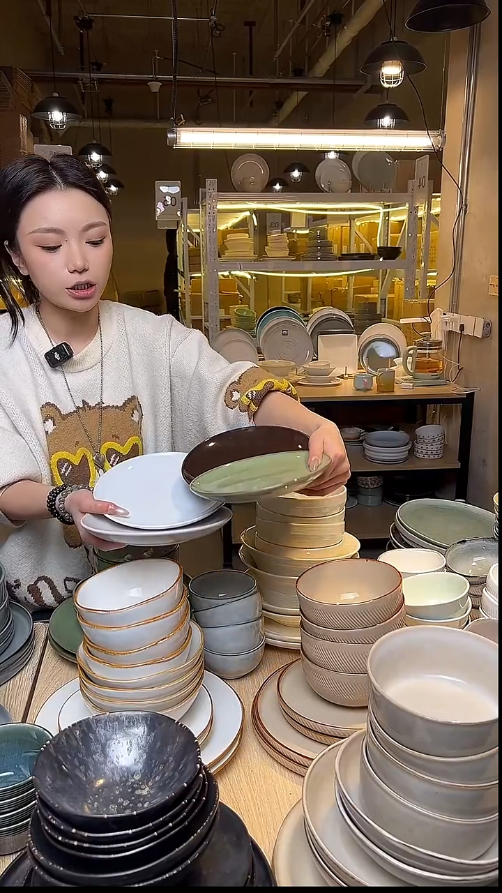 瓷137外贸尾货窑变釉下彩默外微瑕（骨碟）