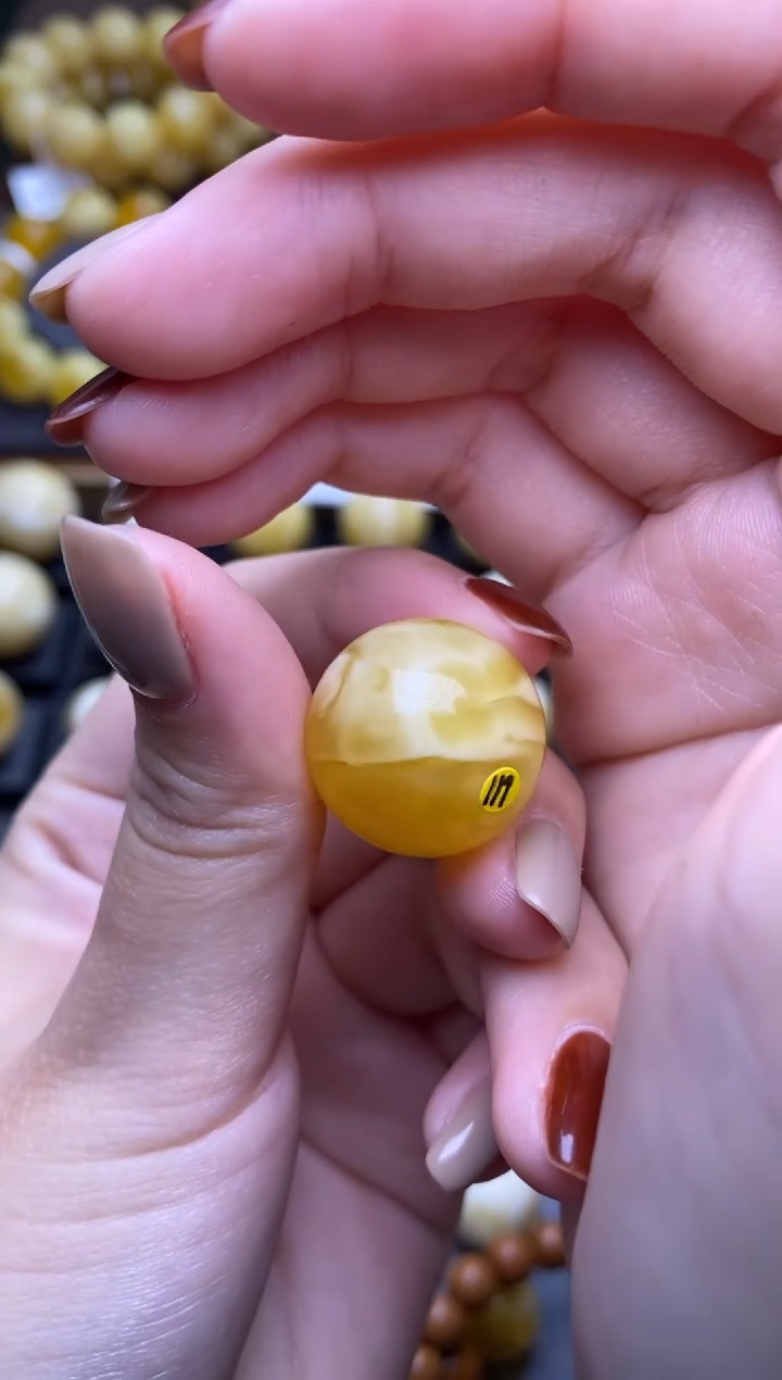 【闪购商品】琥珀裸石未镶嵌大小姐珠宝严选220