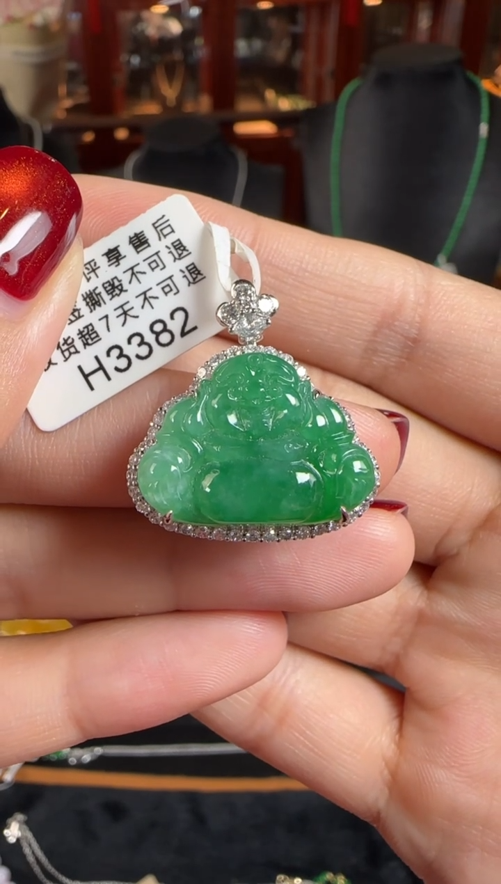 颈饰18K金镶嵌翡翠H3382绿佛公