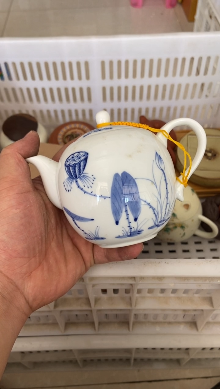 杯无运费险有瑕疵的摄影的产品有使用过的痕迹有点脏介意勿拍