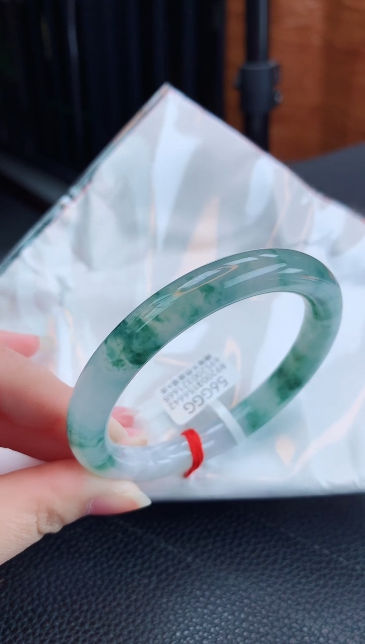【闪购商品】翡翠手镯未镶嵌缅甸天然翡翠A货手镯