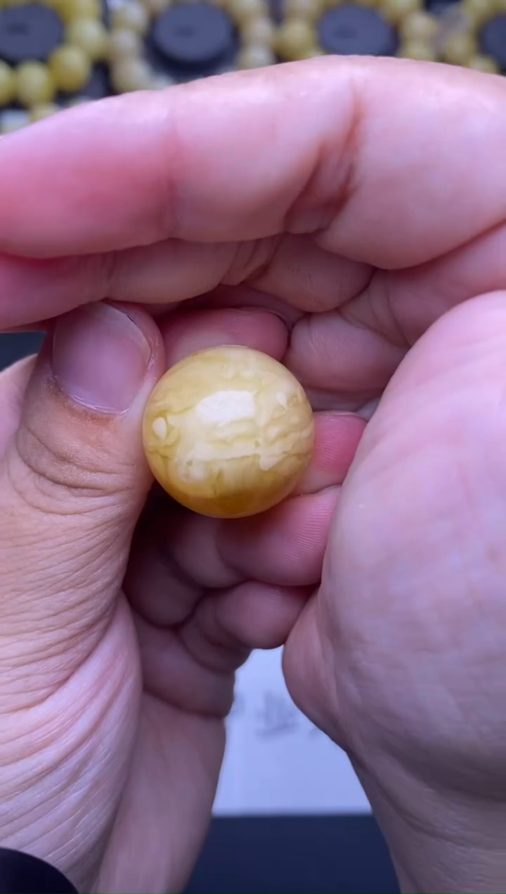 裸石琥珀未镶嵌大小姐珠宝严选56