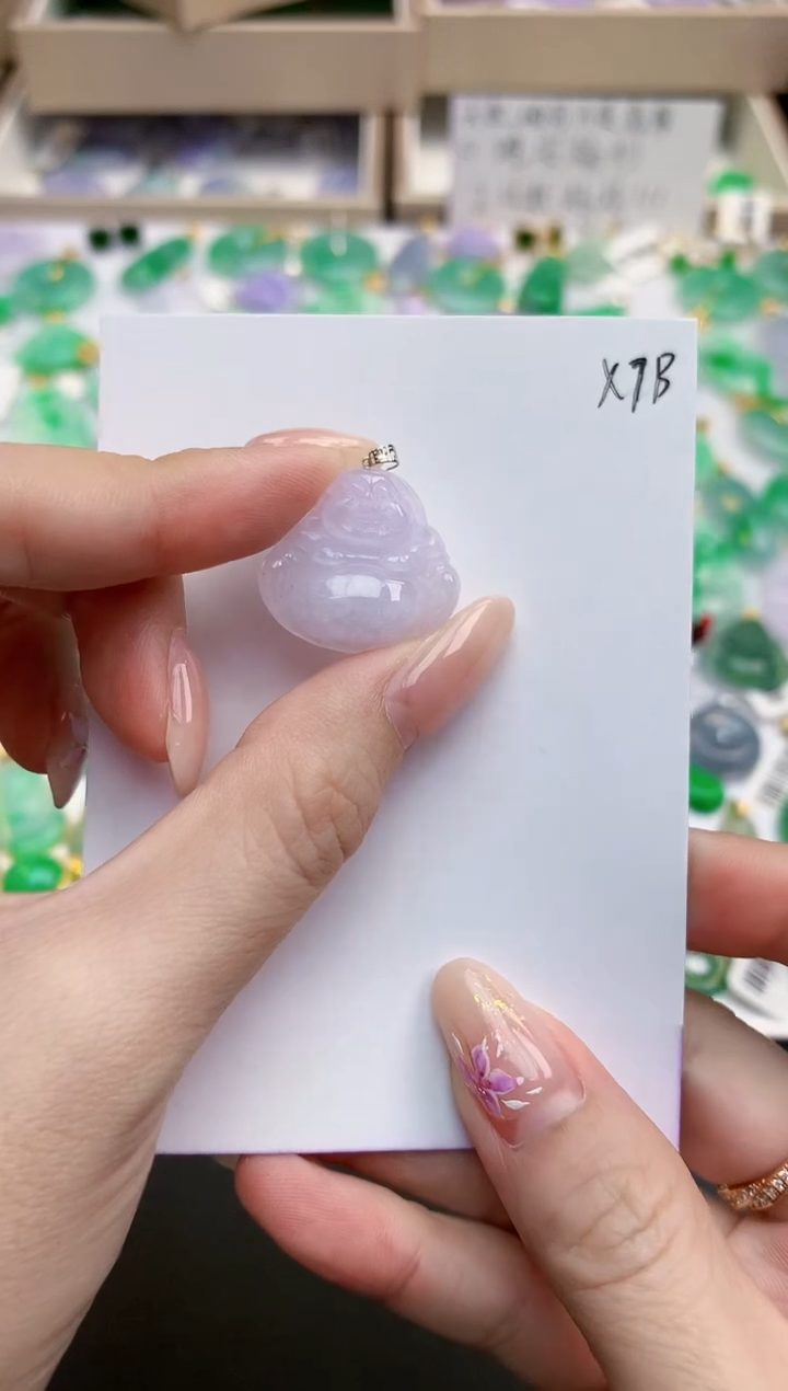 颈饰18K金镶嵌翡翠天然缅甸A货翡翠