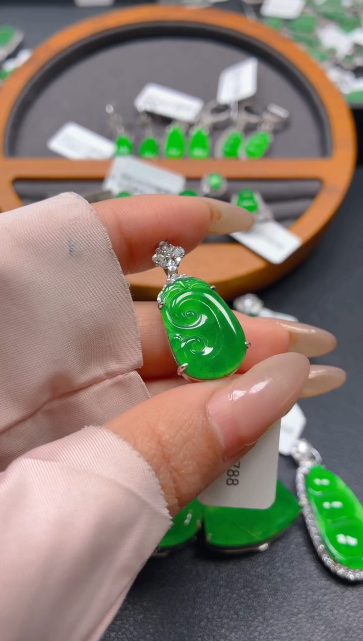 吊坠(不含链)银S925镶嵌翡翠1