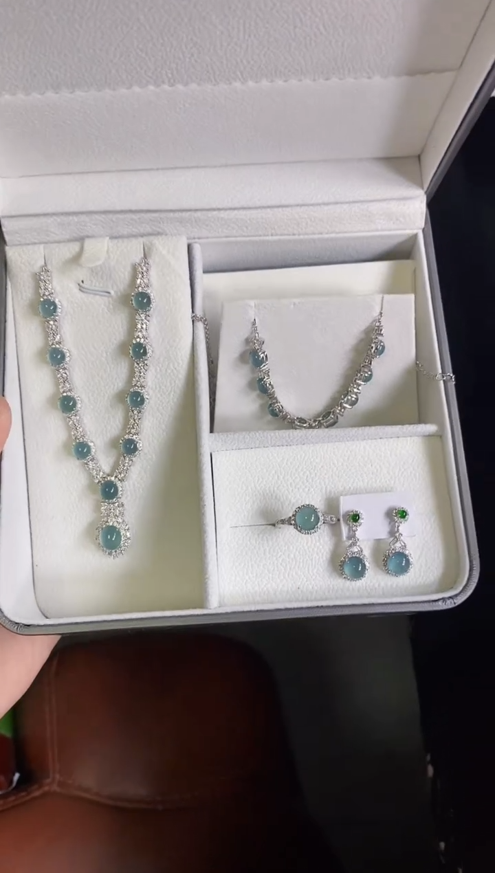 【闪购商品】翡翠颈饰银S925镶嵌0591