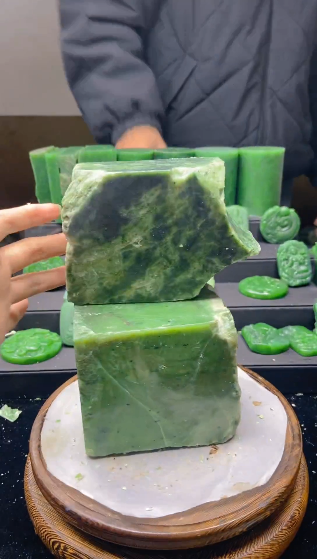 未镶嵌和田玉珠宝半成品1