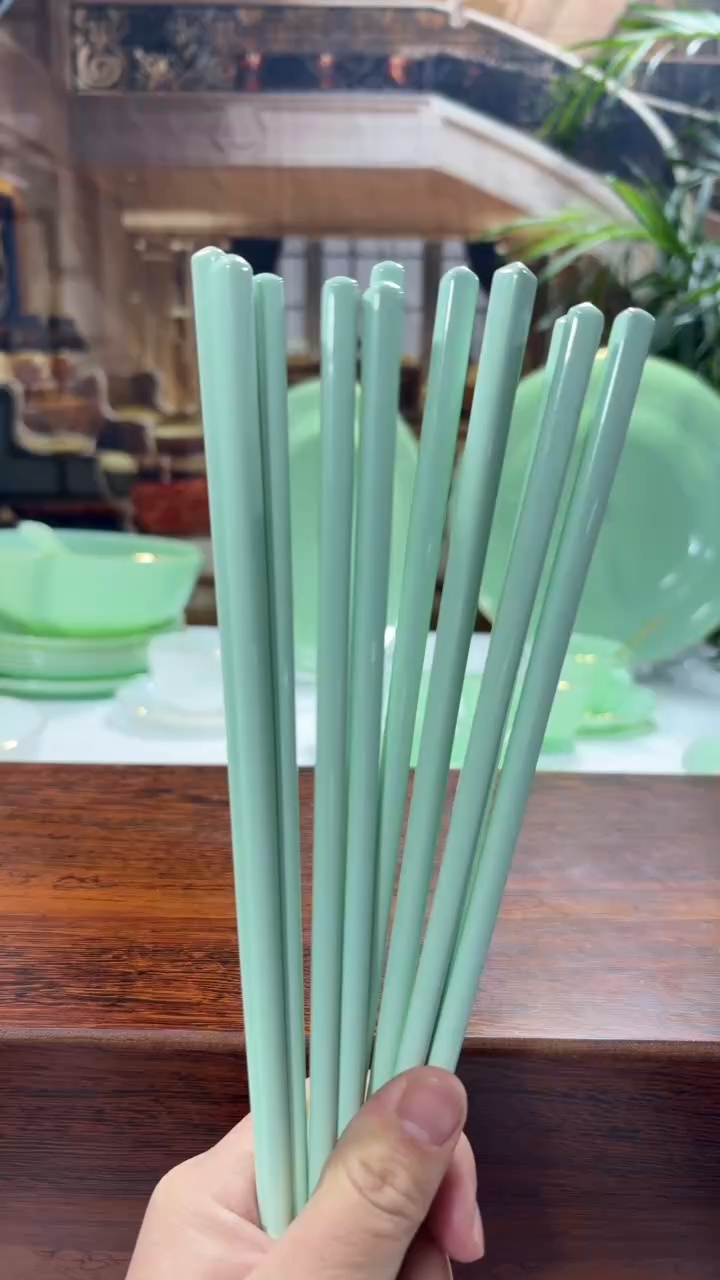 【闪购商品】....  玉瓷筷子10双福利价格