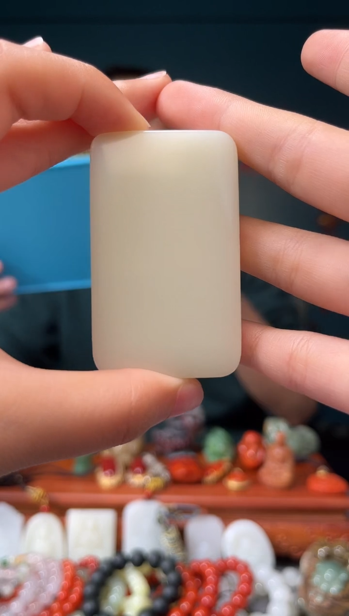 【闪购商品】和田玉未镶嵌颈饰无事牌