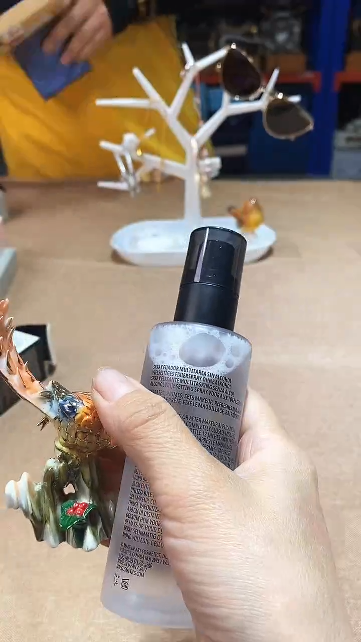 瓷片碗碟好物一件不留@@1