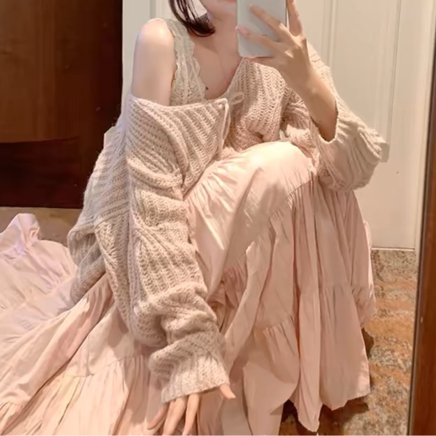 【秦不语专属】【恋爱降临】2025年春秋毛衣女慵懒v领