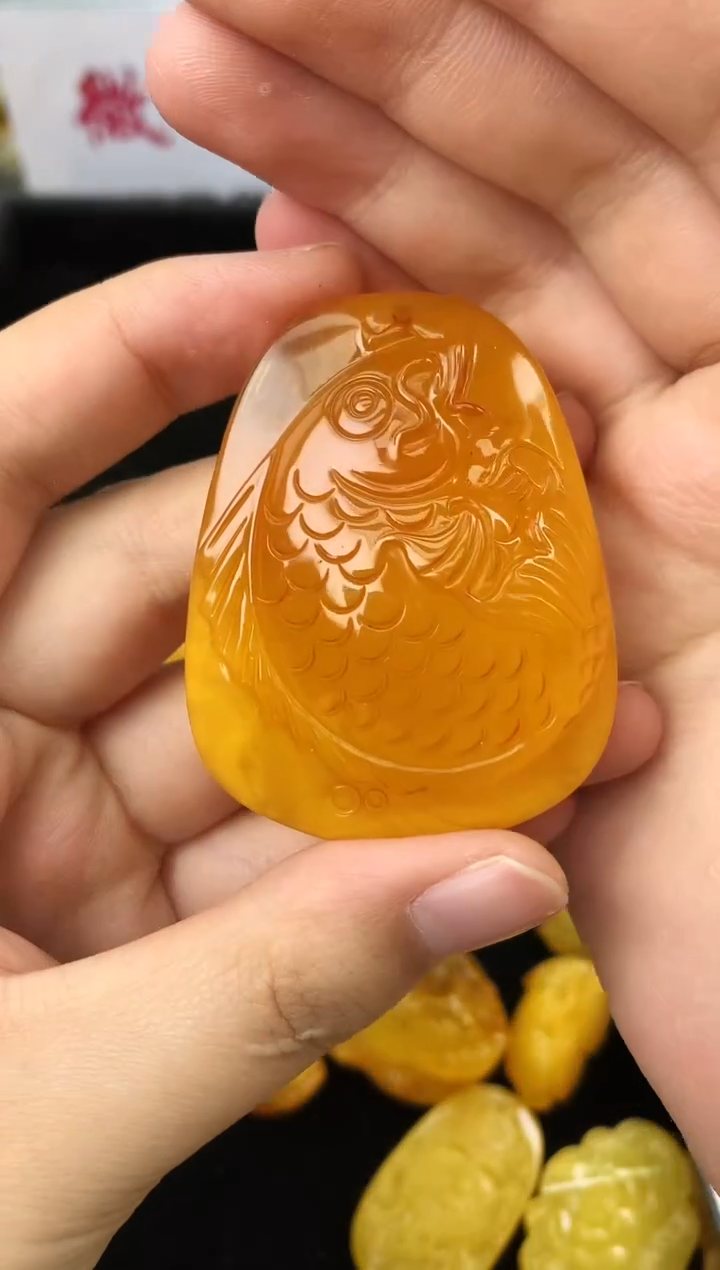 【闪购商品】琥珀珠宝奇石未镶嵌99