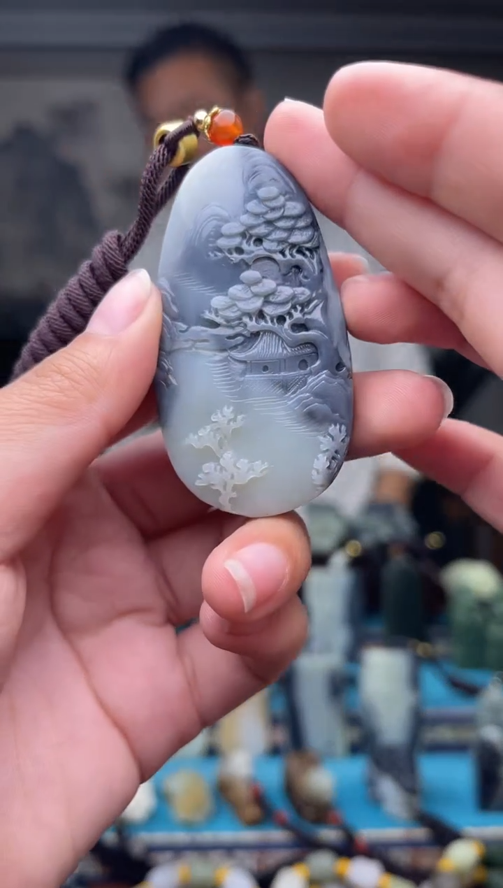 未镶嵌和田玉挂件1