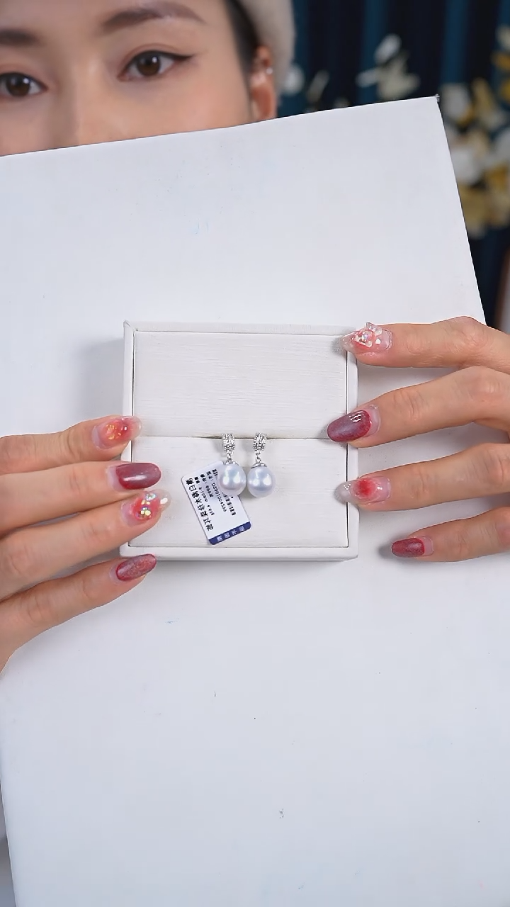 【闪购商品】海水珍珠耳饰银S925镶嵌9-10mm澳白耳钉