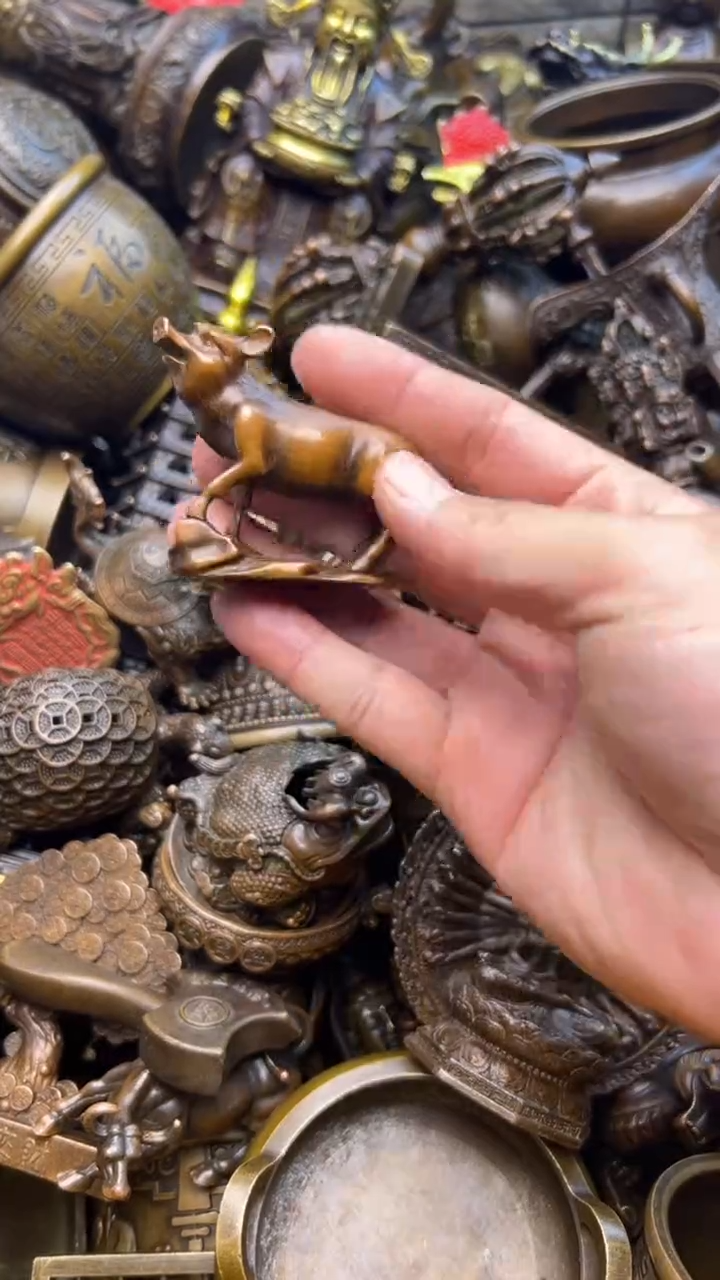 精美铜器，点击下单