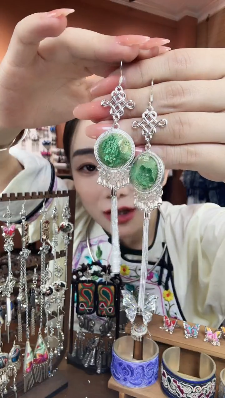 刺绣纯手工民族风耳环