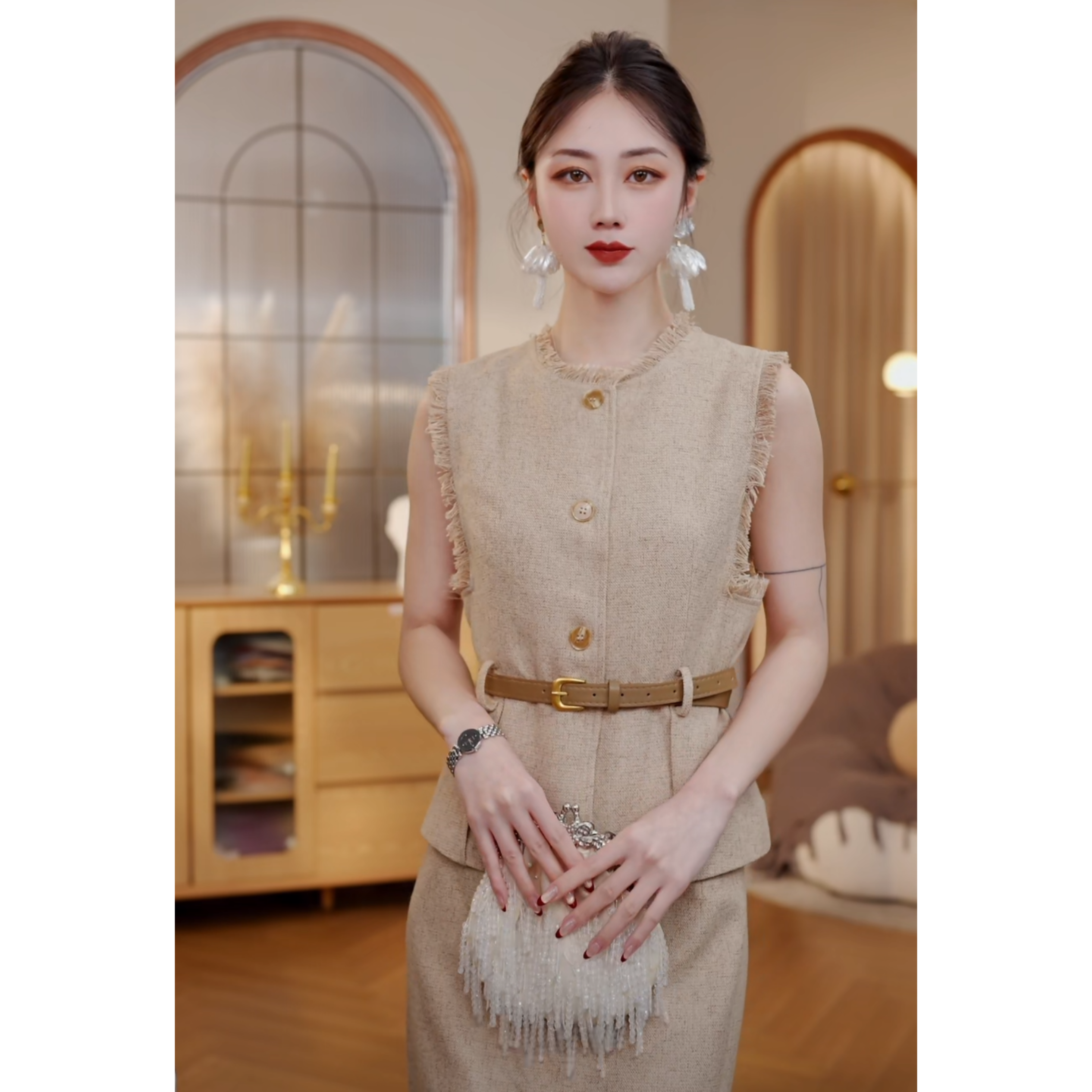 【CICI&GERTCOREL】 悠悠日记 坎肩猫须收腰压褶马甲套装WG251T1042