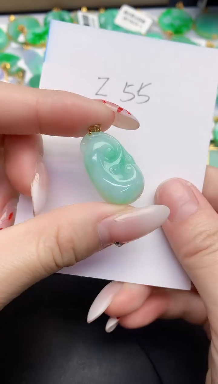 【闪购商品】翡翠颈饰18K金镶嵌0000000000