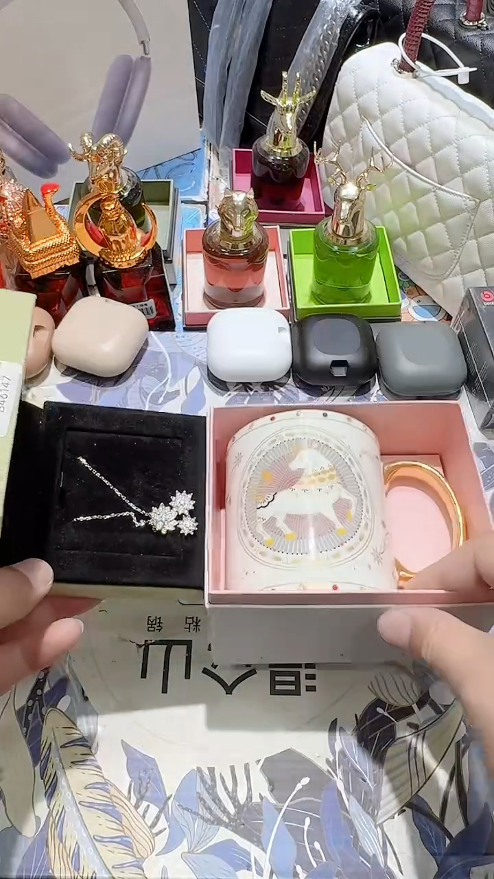 瓷片生活的本意就是开心@@1