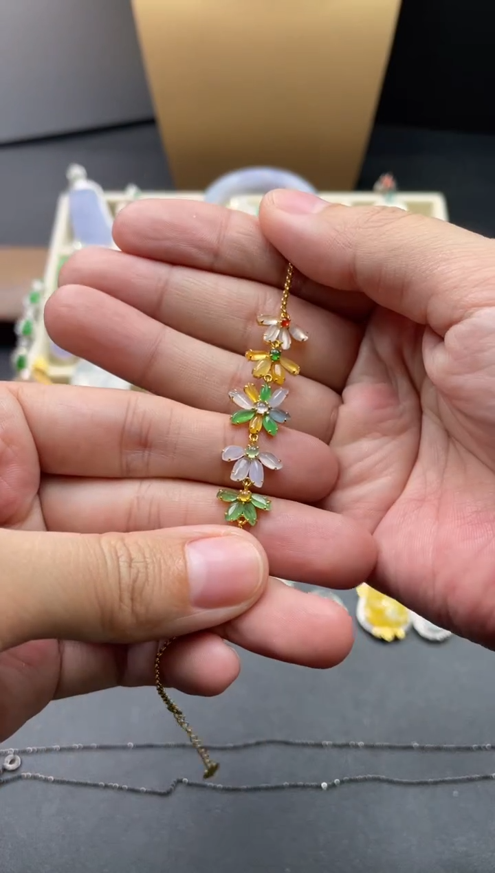 【闪购商品】翡翠手链18K金镶嵌24.........