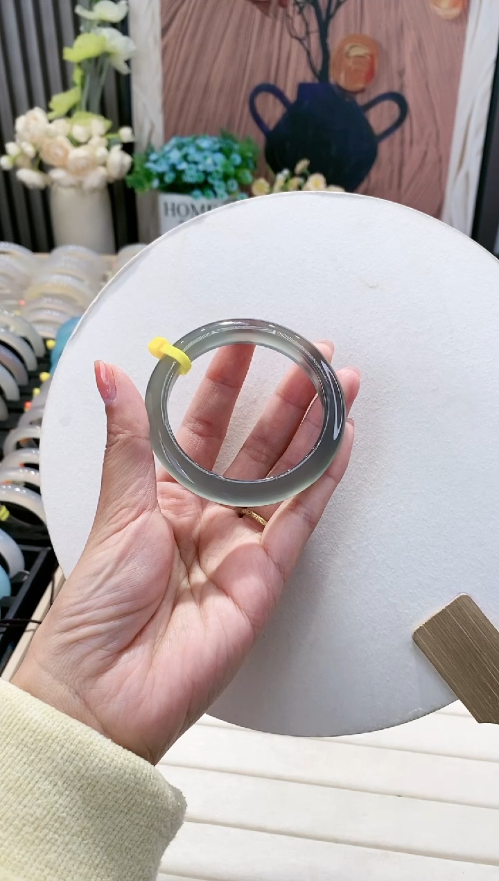 手镯玛瑙/玉髓未镶嵌46-53.6