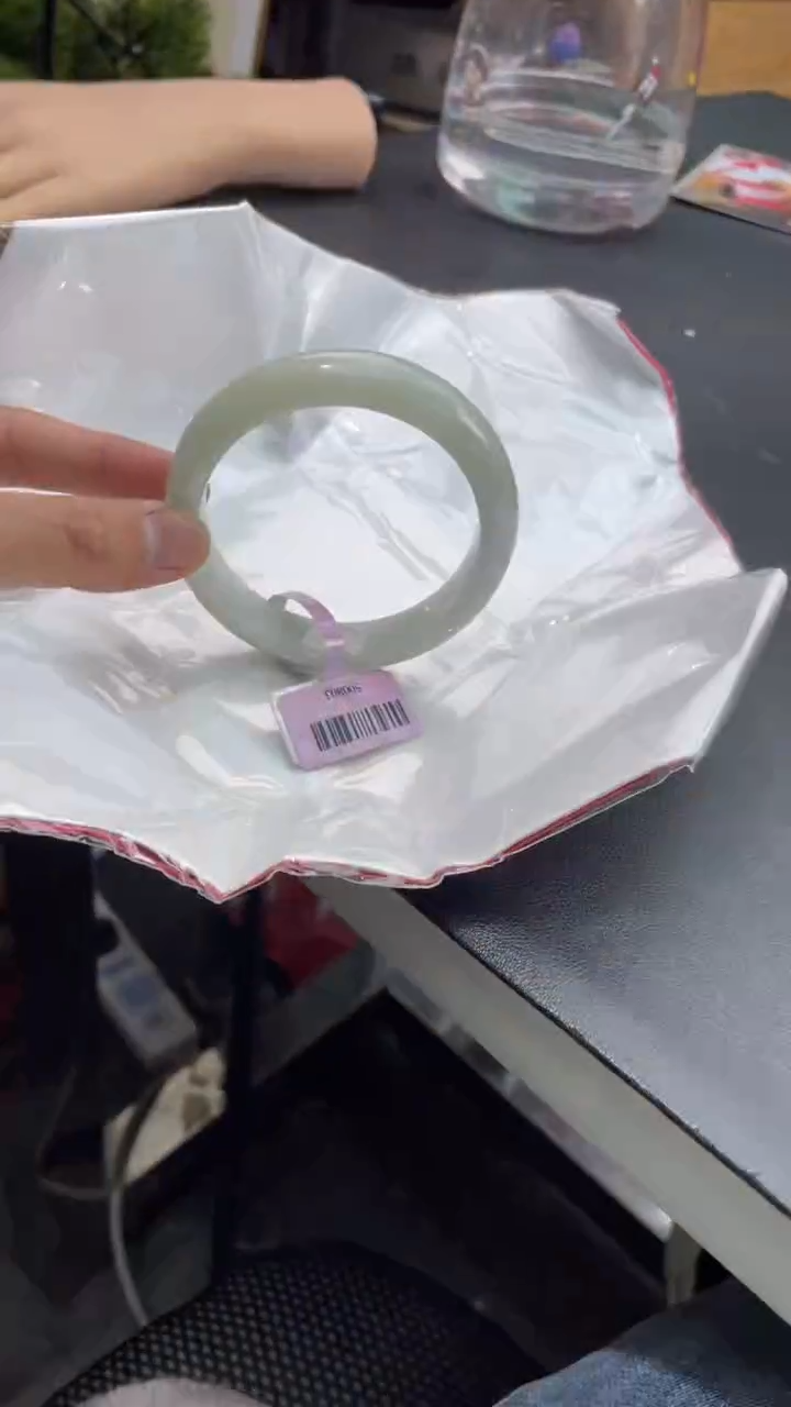 【闪购商品】翡翠手镯未镶嵌12翡翠手镯