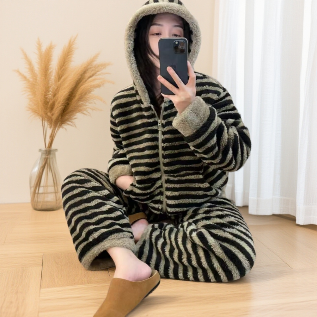 厚款冬季情侣条纹连体连帽睡衣保暖家居服套装宽松加厚设计师