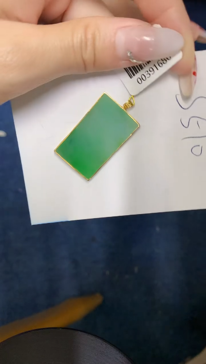 【闪购商品】翡翠颈饰18K金镶嵌00000000000