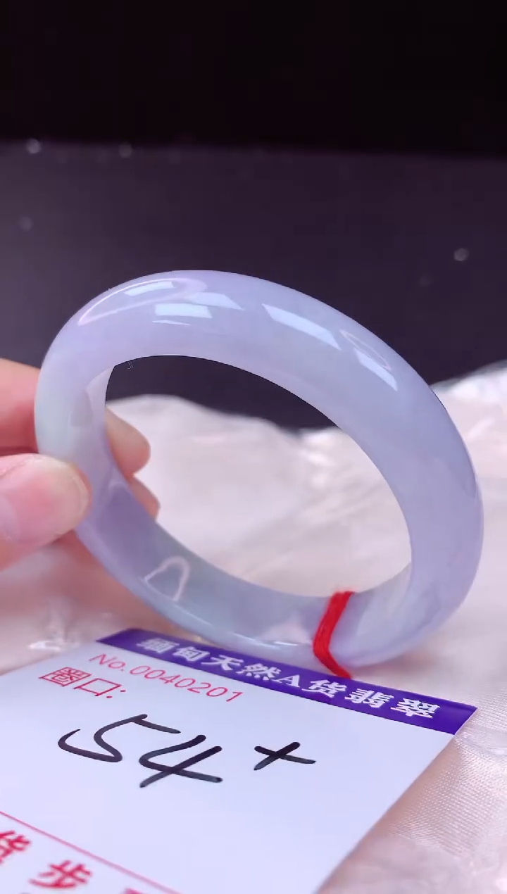 翡翠手镯未镶嵌54+             