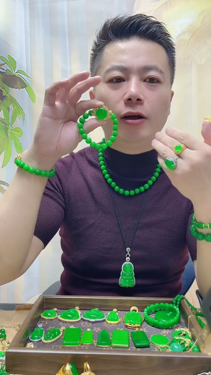 14K金镶嵌手链翡翠翡翠手链