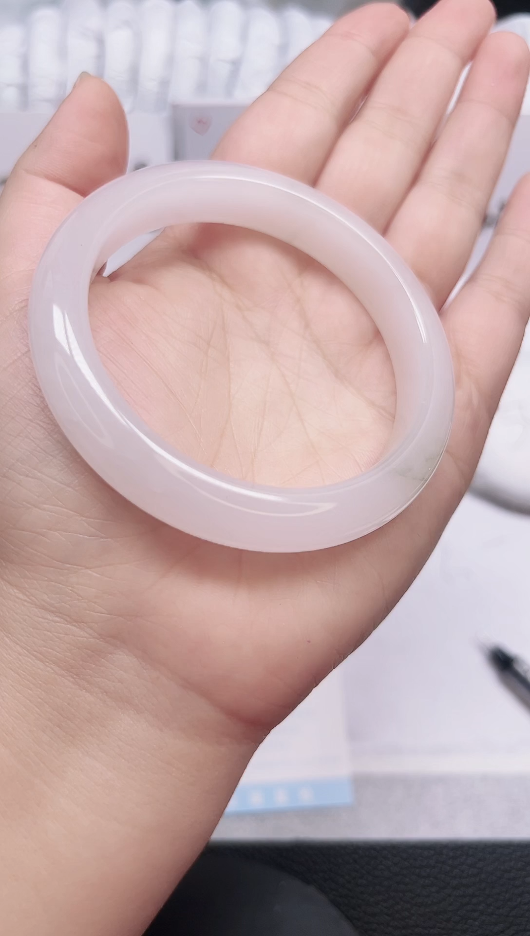 未镶嵌手镯石英质玉96-58.5