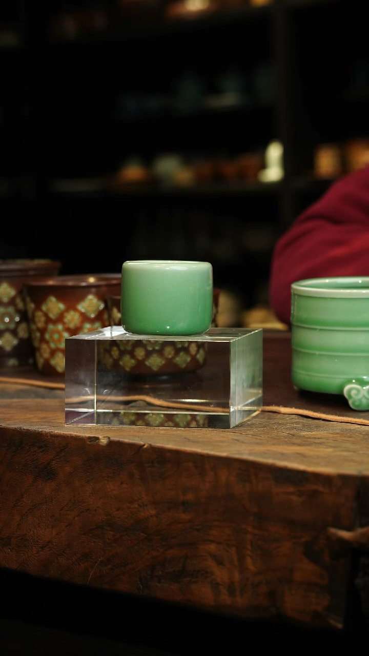 【闪购商品】瓷片陈蓉蓉 梅子青 扳指杯