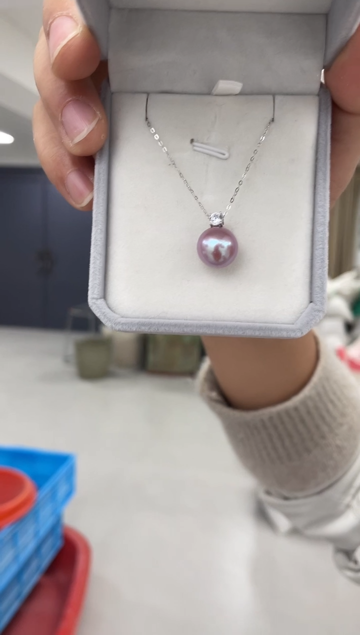 【闪购商品】淡水珍珠吊坠(赠链)银S925镶嵌紫珠王妃吊坠
