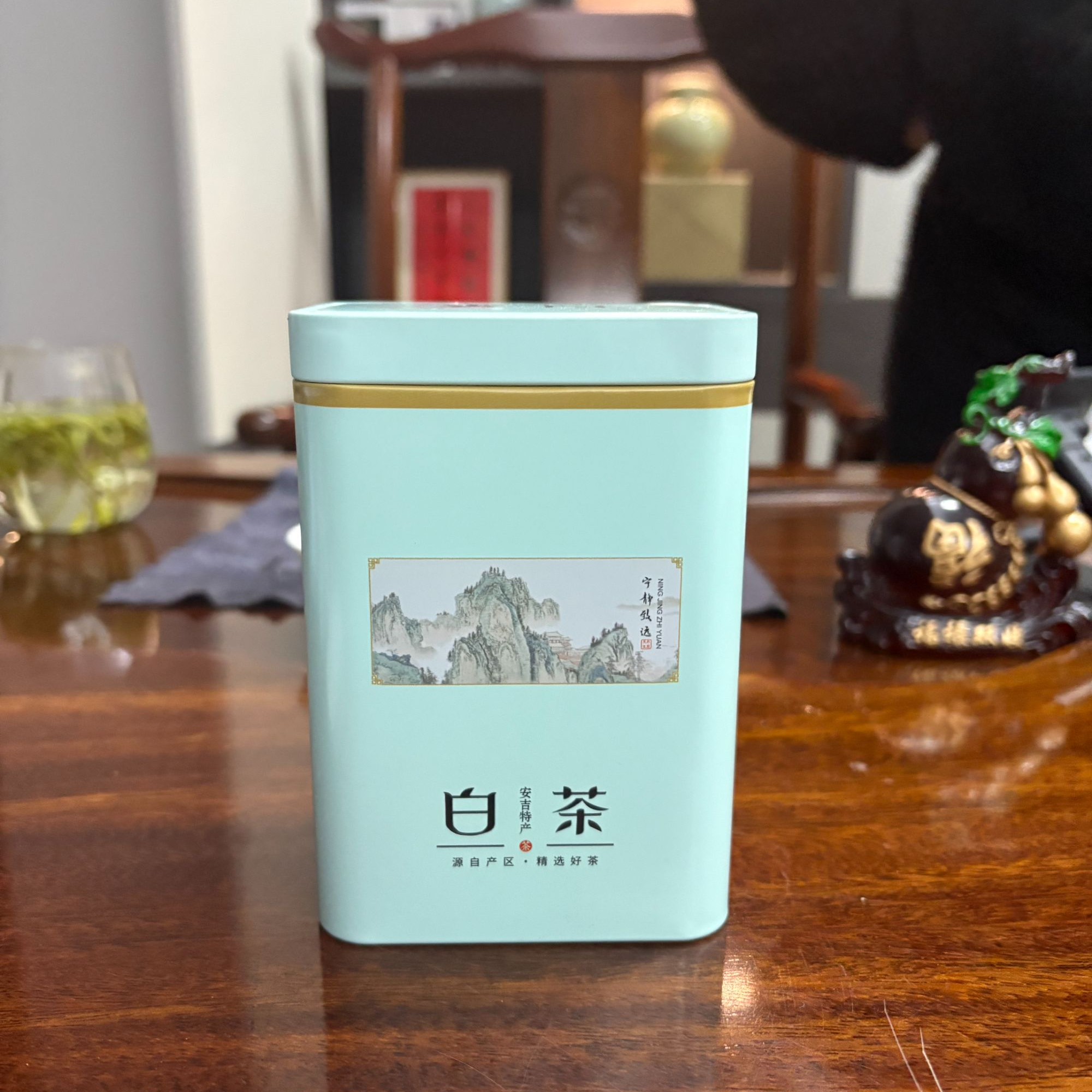 鸣一品  安吉白茶