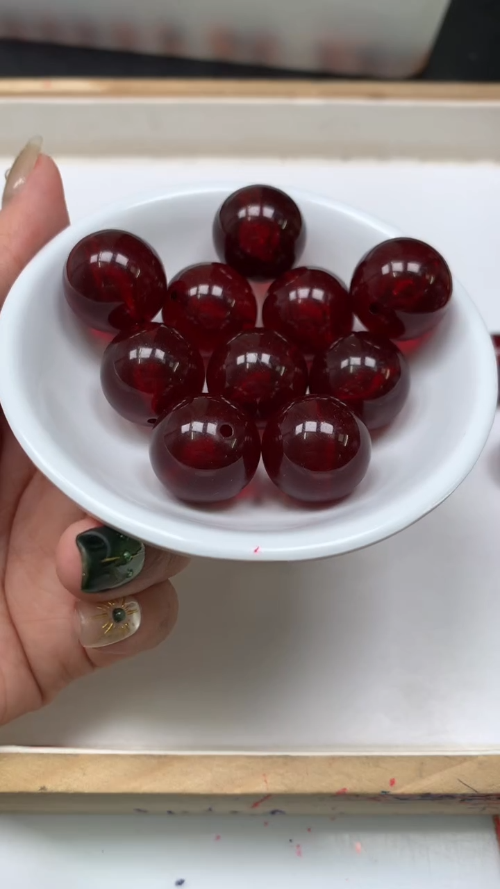 裸石血珀未镶嵌M118 血 珀20mm1颗8元