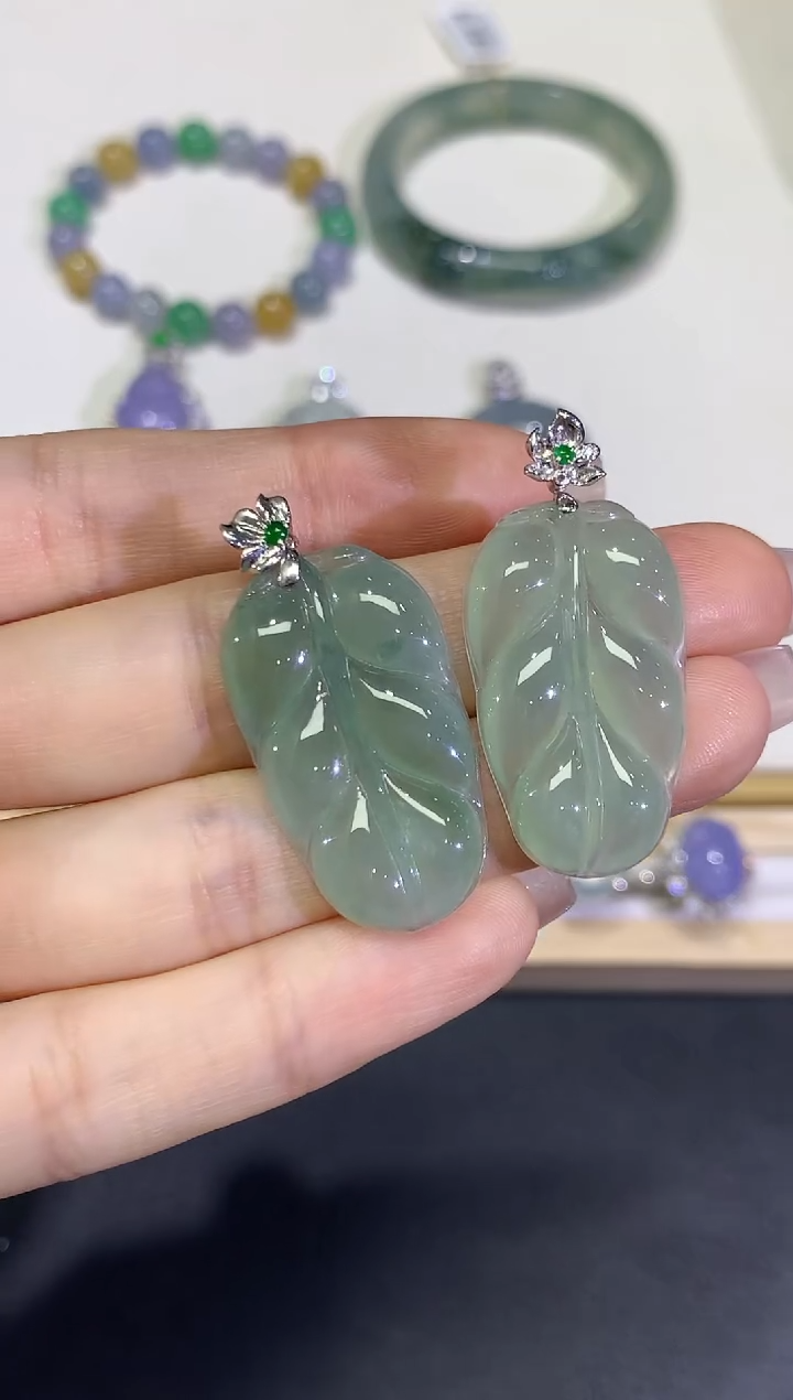 【闪购商品】翡翠颈饰18K金镶嵌团购17团购多样性发货