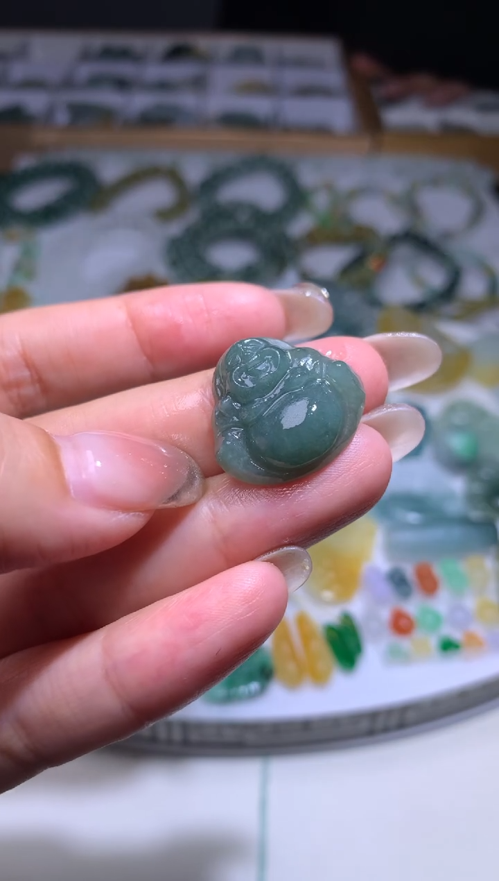 未镶嵌定制翡翠毛货