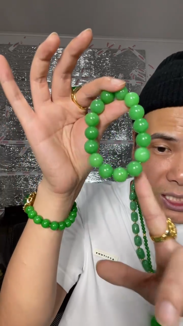 未镶嵌手串翡翠【小伍珠宝】缅料苹果绿14m手串