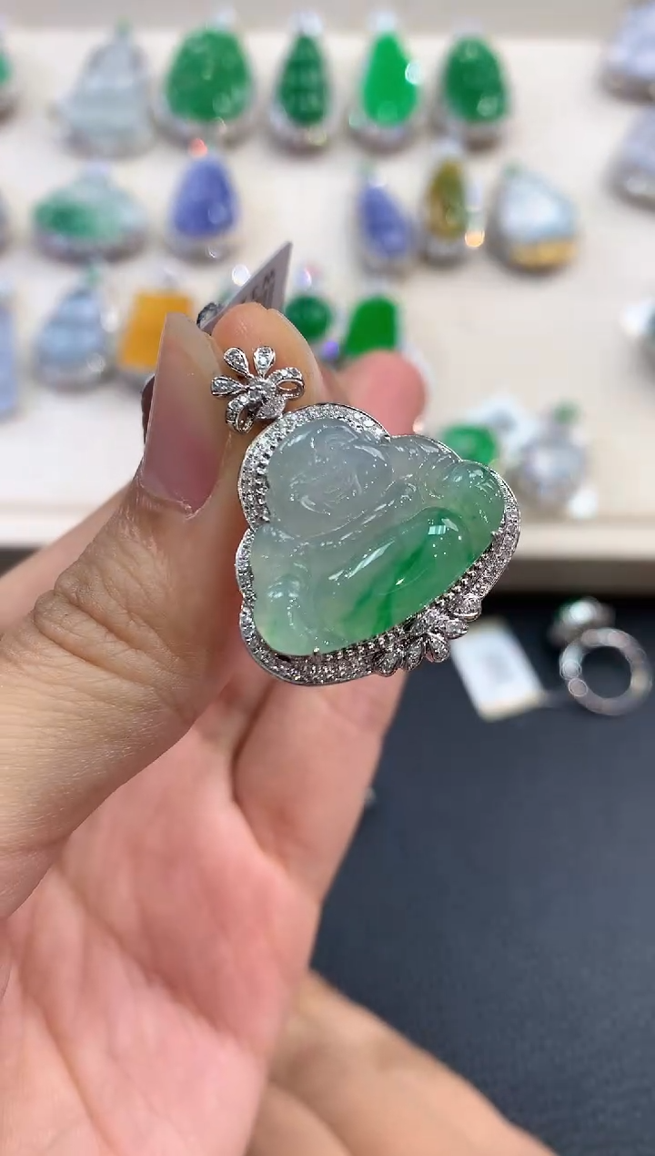 【闪购商品】翡翠吊坠(不含链)18K金镶嵌D159  