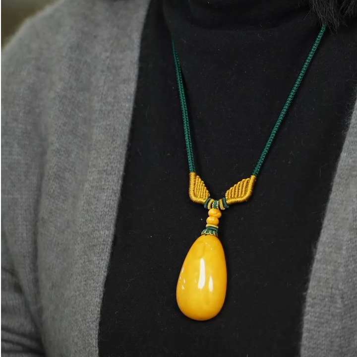 【熊总夫妇】琥珀蜜蜡水滴吊坠