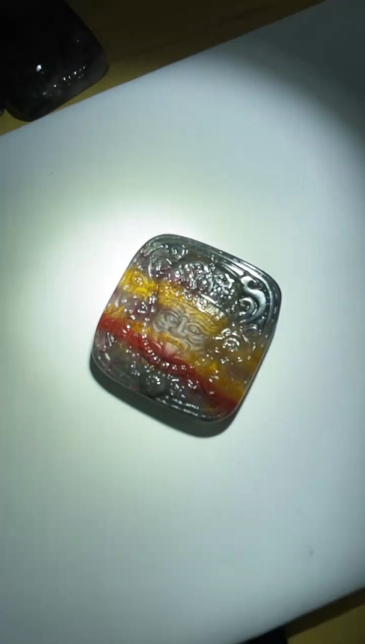 【闪购商品】水晶吊坠(不含链)未镶嵌极光23雕刻件 多样性发一