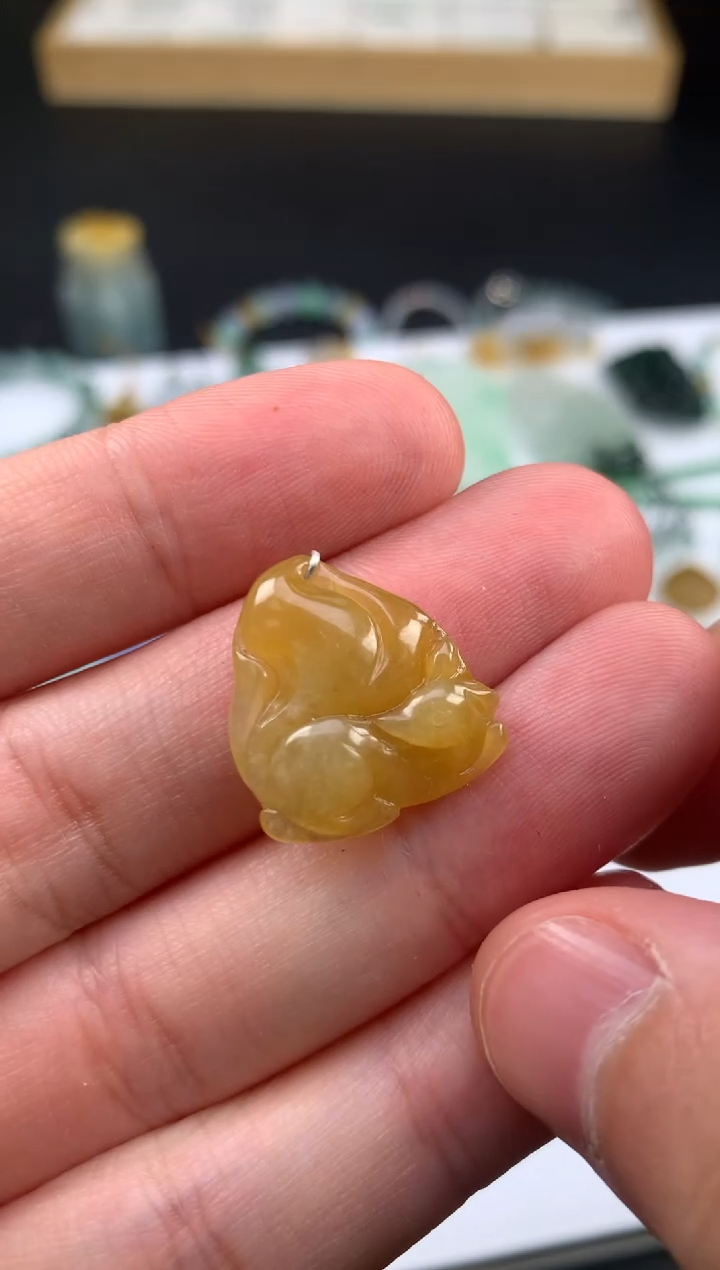 未镶嵌定制翡翠翡翠