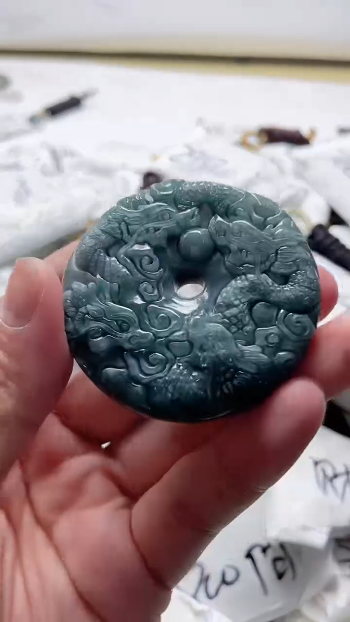 【闪购商品】翡翠颈饰未镶嵌888888888888