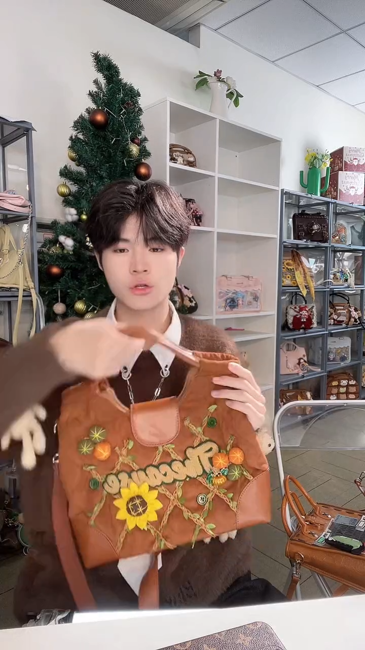 PU必灵饰物局硕果