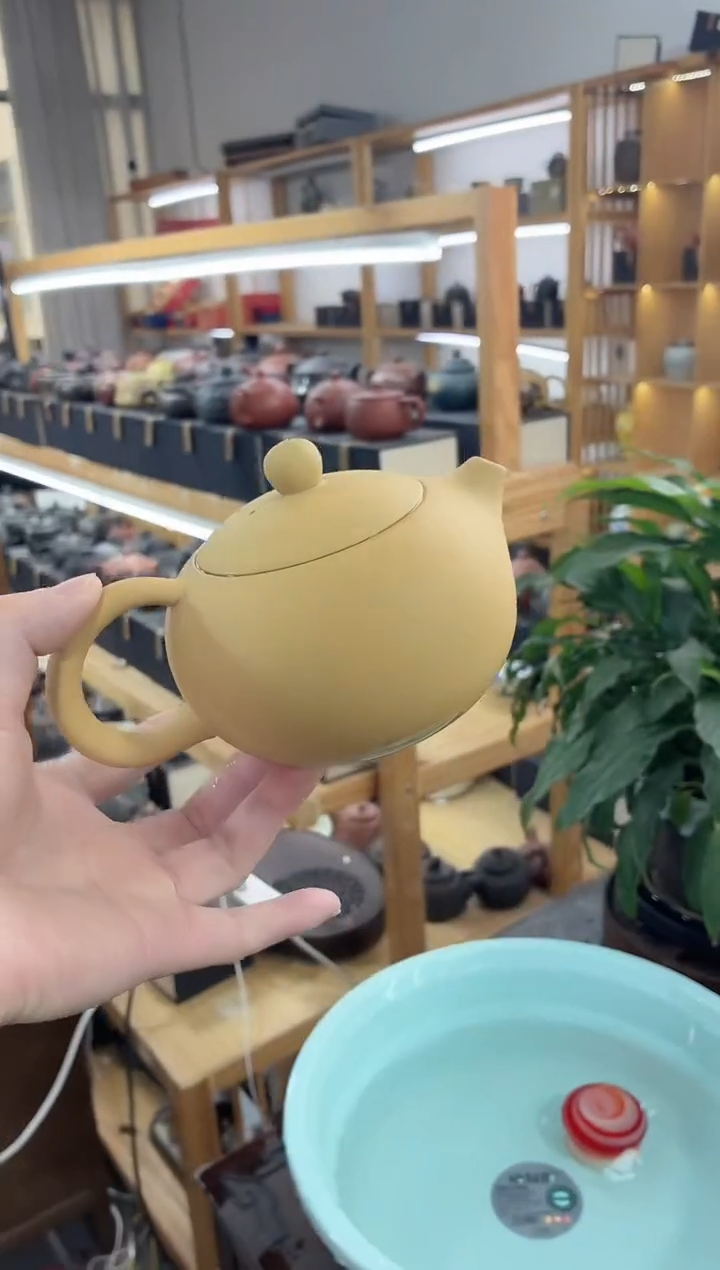 瓷片黄段大号西施壶