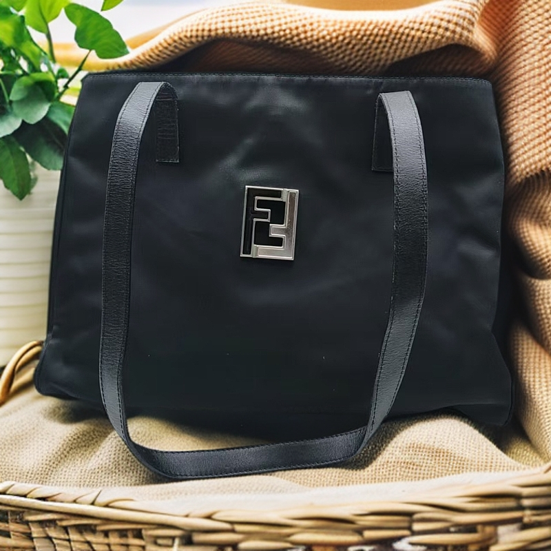 95新 FENDI/芬迪 单肩包1228 2163