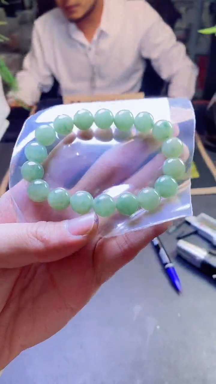 【闪购商品】定制翡翠未镶嵌珠串多样性发货
