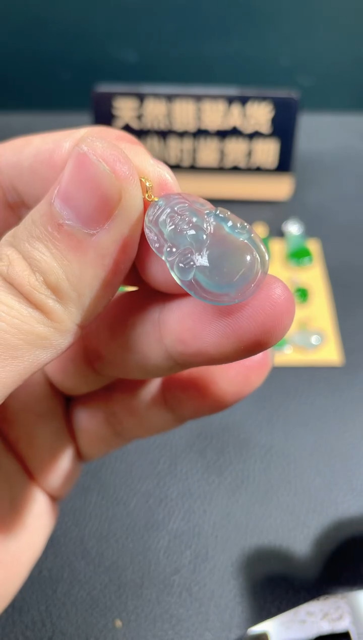 【闪购商品】翡翠颈饰18K金镶嵌翡翠