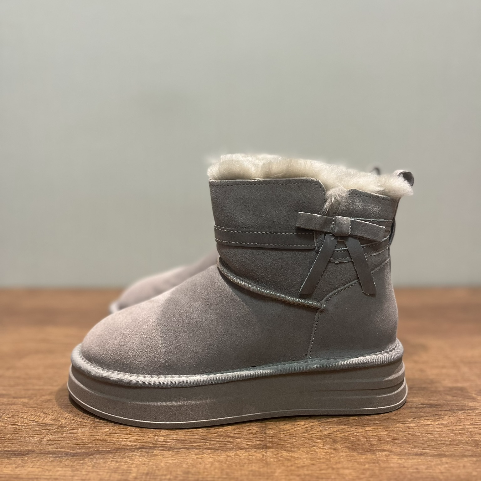 【帝朝阳】反季清仓6折！真皮全羊毛！内皮毛一体厚底雪地靴女蝴蝶结